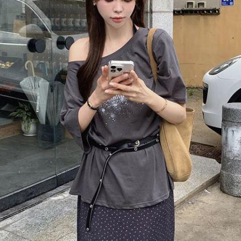 modernrobe T-Shirt