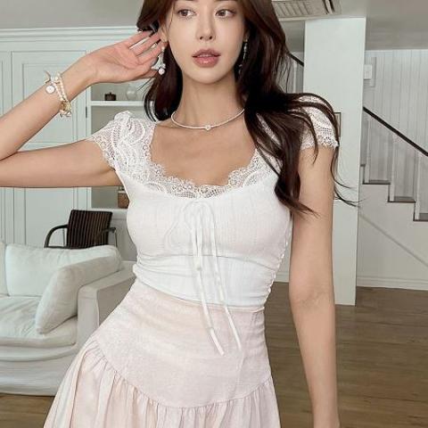 sweetglam T-Shirt