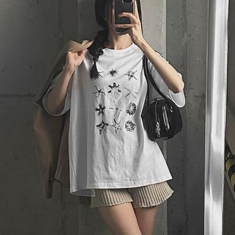lagirl T-Shirt