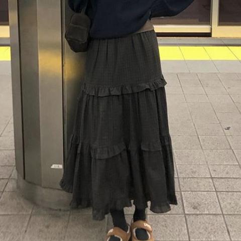 ordinairement 長裙