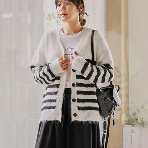 pinksisly 針織開衫